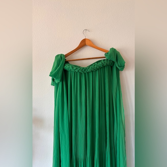 Leo Lin | Green Camilla Draped Gown - Picture 10 of 16